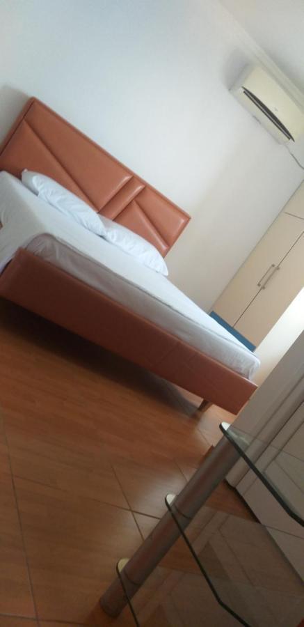 Holidays In Saranda Kültér fotó